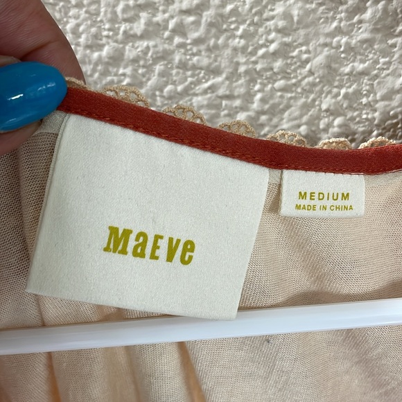 Anthropologie Kaftan 100% Silk Blouse . Size Medium . Excellent condition - Picture 2 of 7